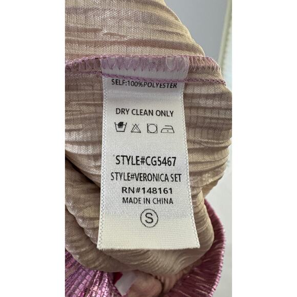 Buddy Love Veronica Textured Shorts Outfit Set Pink Metallic Womens Small New - Picture 10 of 14